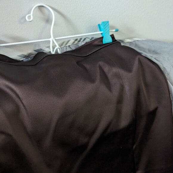 BNWT Aritzia Wilfred Satin Patio Mini Skirt with Slit (Size 00) - Picture 2 of 3